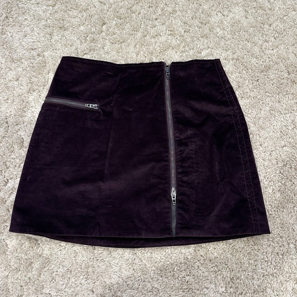 Blank NYC Dresses & Skirts - BLANK NYC 
Purple Skirt
Velvet